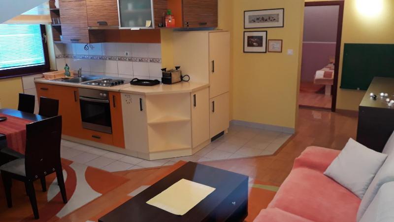 Apartment image 2