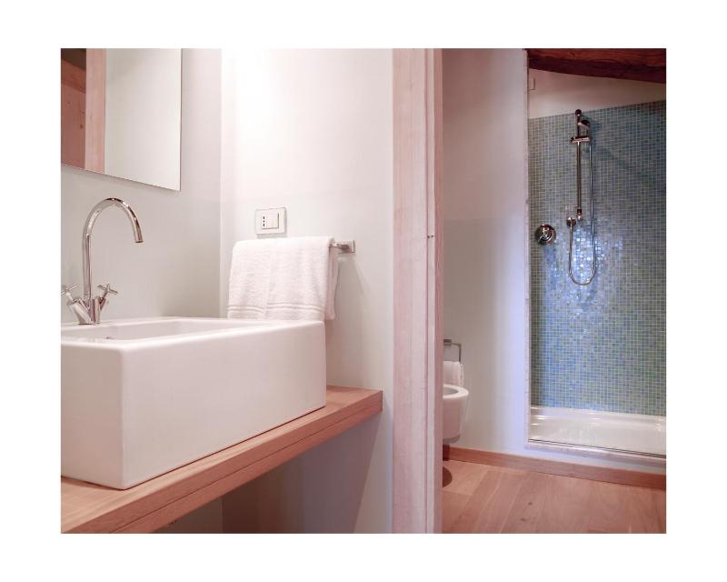 Suite image 3