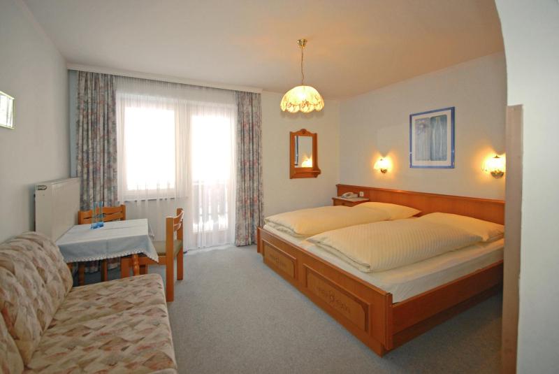 Triple Room image 2