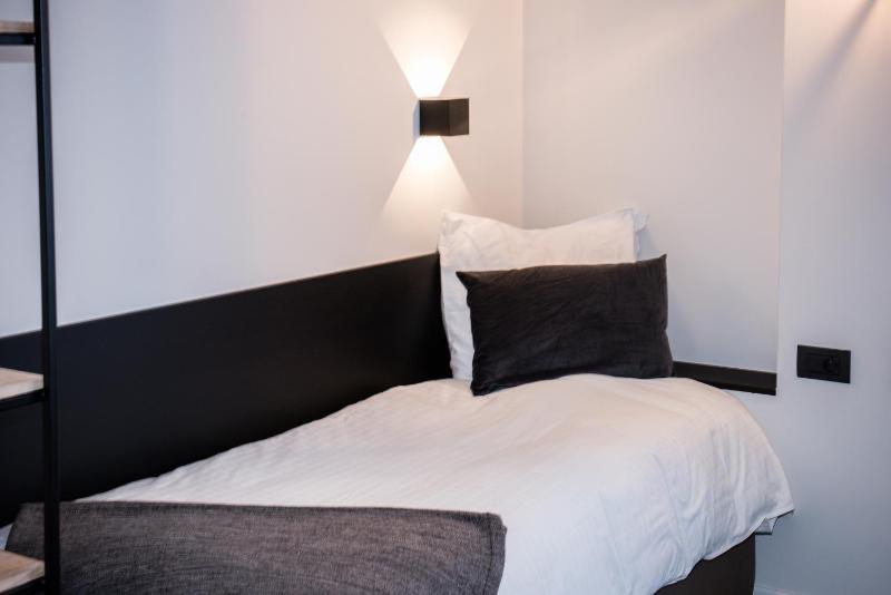 Triple Room image 2