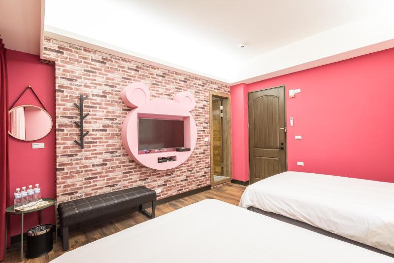 Peach blossom B&B - image 31