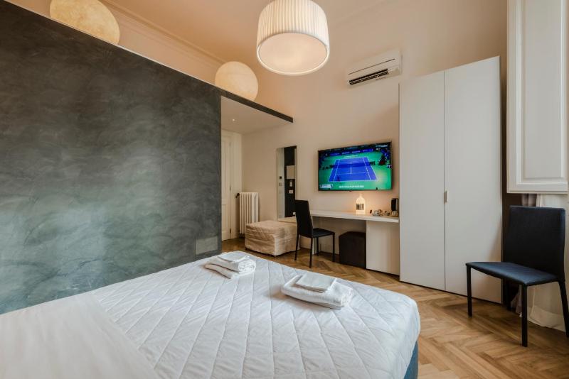 Deluxe Junior Suite image 3