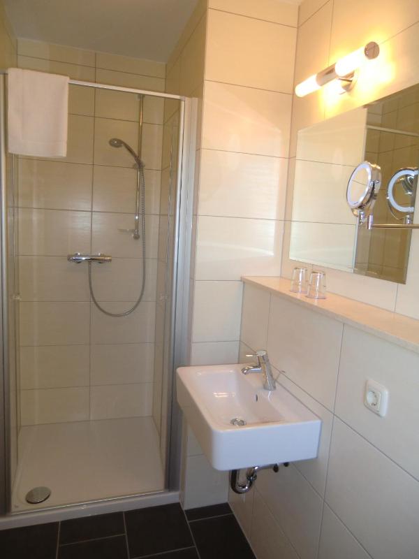 Double Room City View  image 2