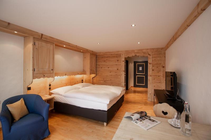 Chalet Double Room image 4