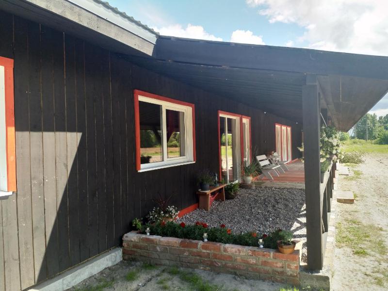Three-Bedroom House image 2