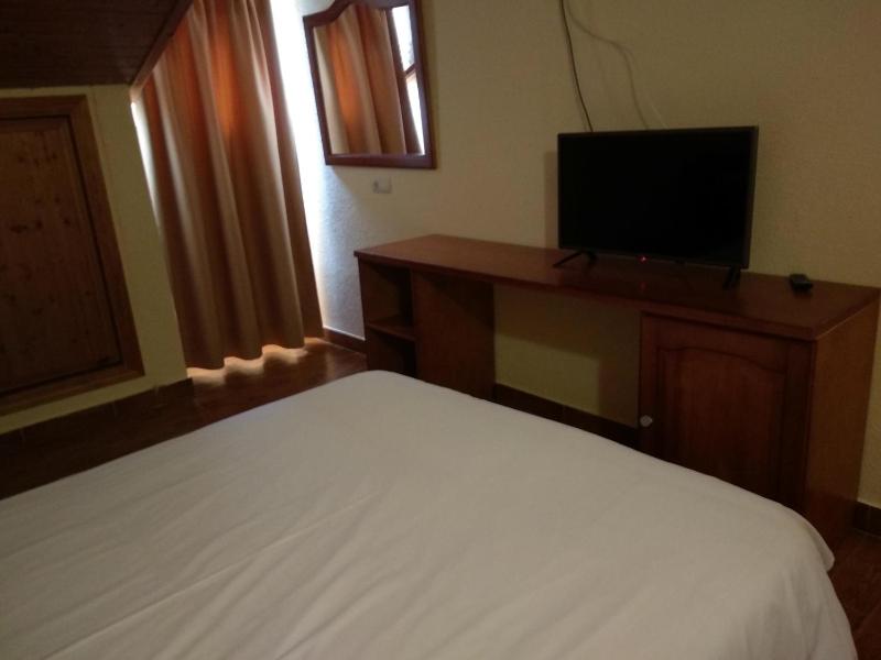 Double Room image 1