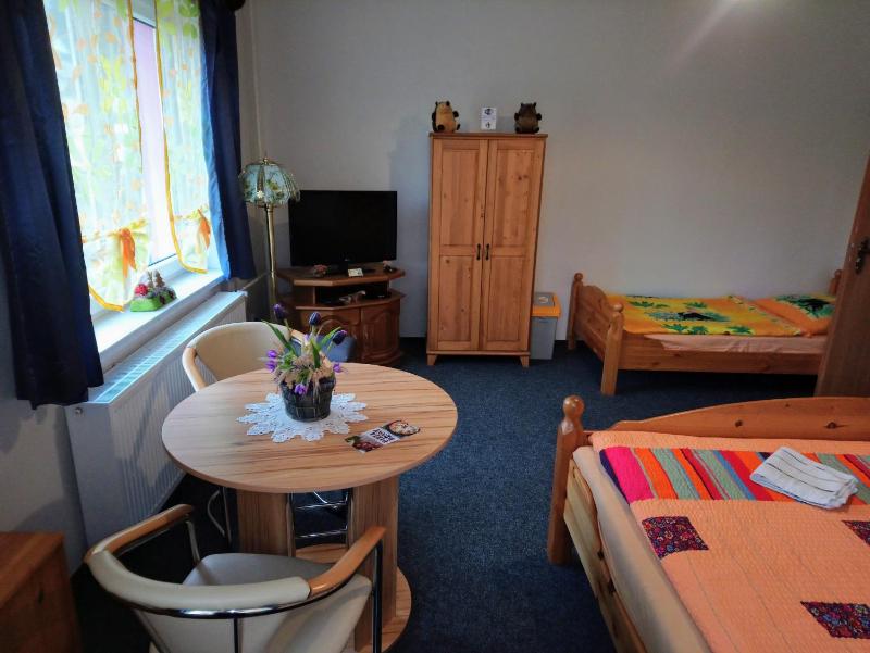 Triple Room image 4