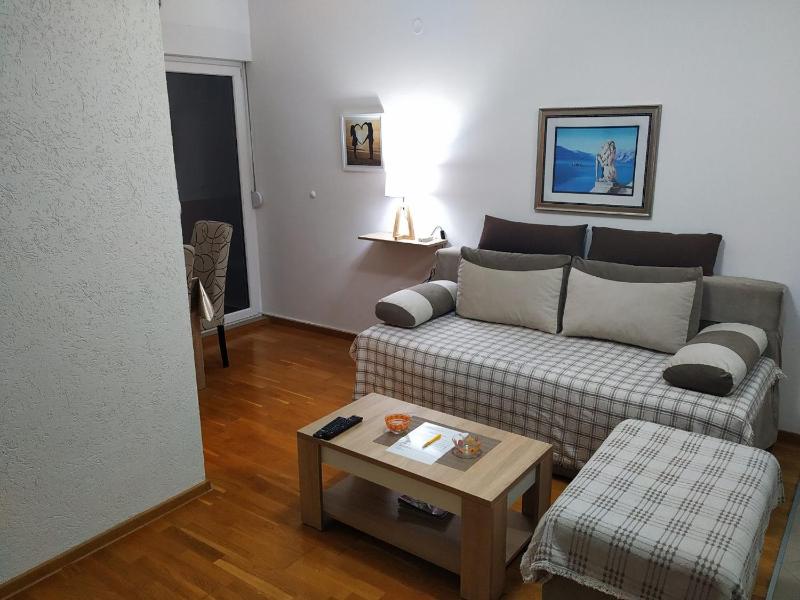 Apartment image 3