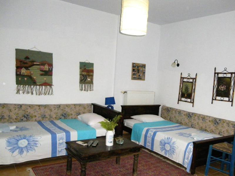 Apartment with Side Sea View (4 Adults) image 3