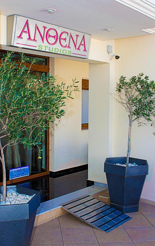 Anthena Studios - image 12