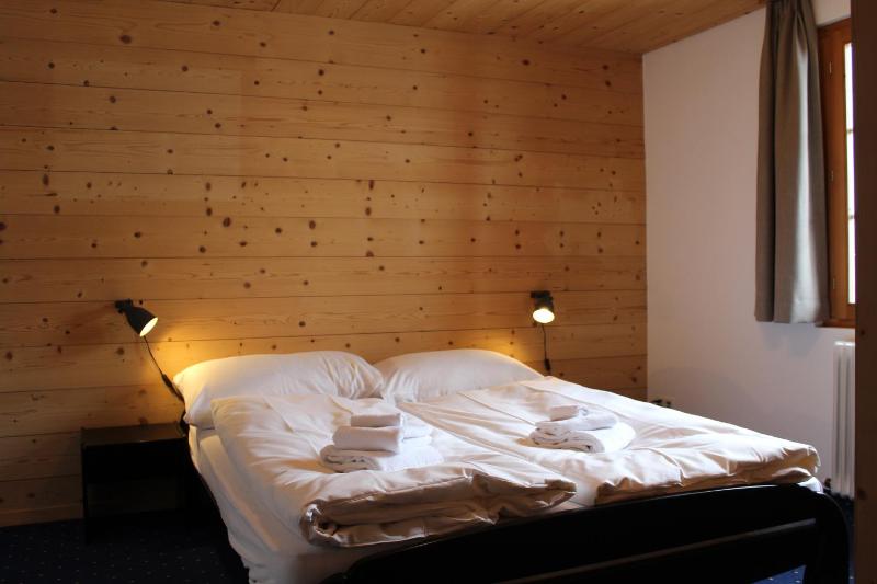 Two-Bedroom Apartment image 4