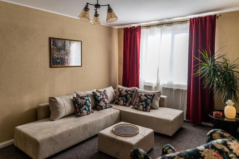 City View Apartment - image 1