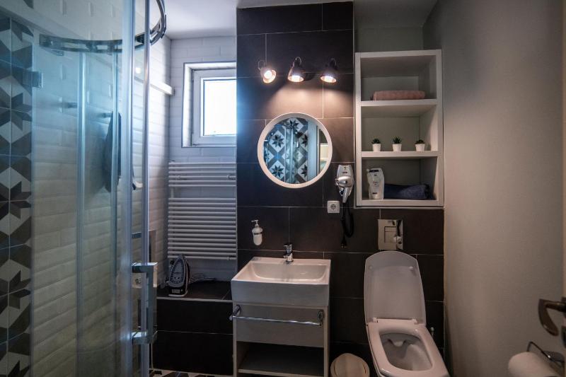 City View Apartment - image 26