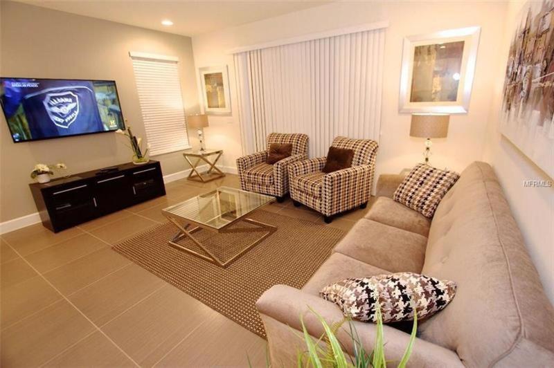 Three-Bedroom House image 3