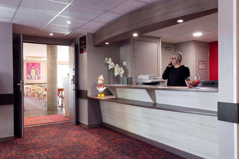 Hotel Clermont Estaing - image 24