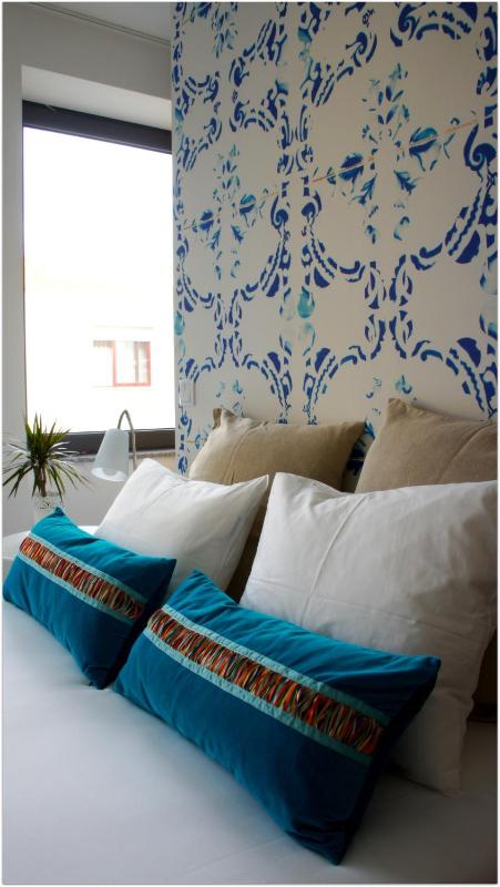 Standard Double Room with Shared Bathroom image 2
