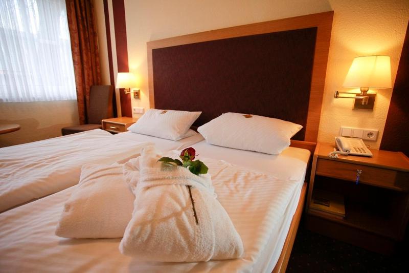 Single Room image 4