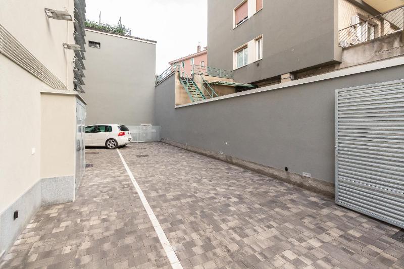 Apartment - Ground Floor image 4
