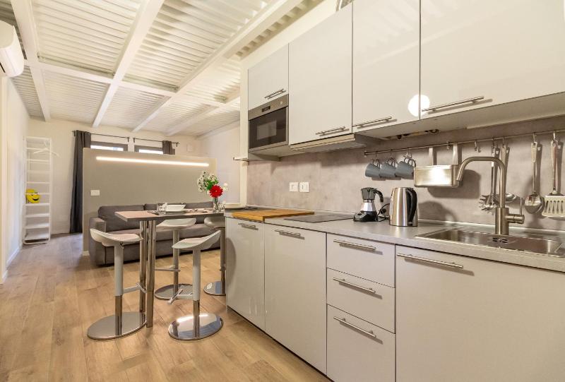 Apartment image 3