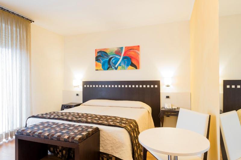 Hotel San Marco Fitness Pool & Spa - image 8