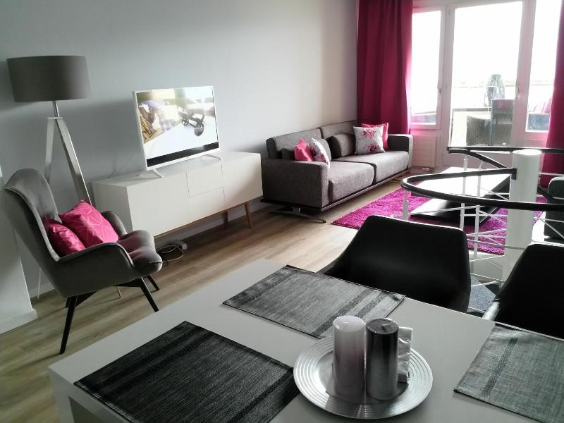 Apartment - Split Level image 3