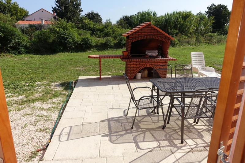 One Bedroom Apartment with Terrace image 3