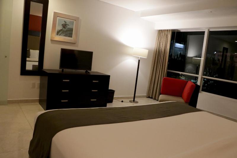 Hotel & Suites PF - image 13
