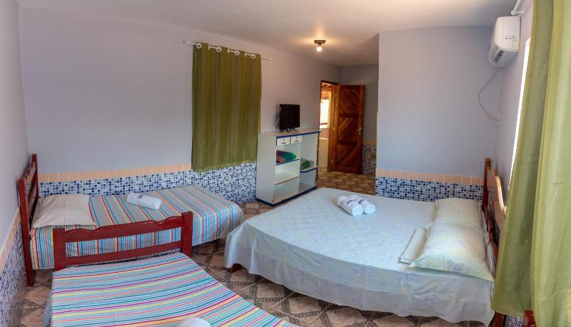 Standard Quadruple Suite