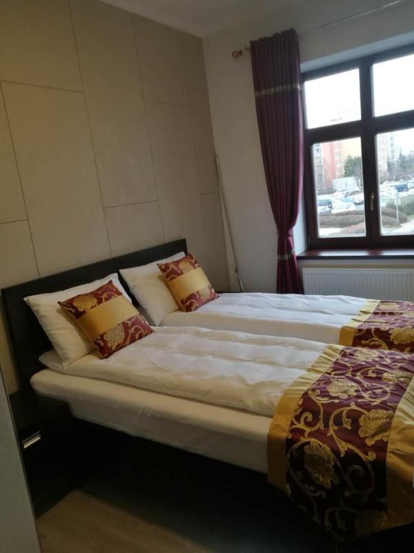 Deluxe Double Room image 2