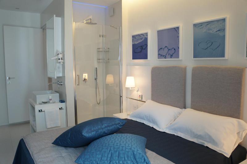 Superior Double Room image 1