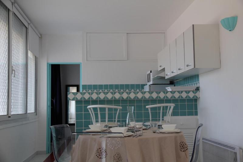 One-Bedroom Apartment (4 Adults) image 2