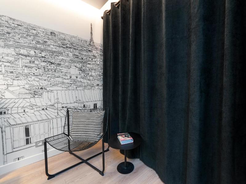 Exclusive Loft in Le Marais with AC - image 14