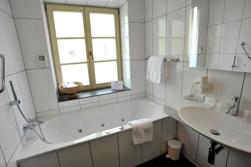 Executive Suite met bubbelbad image 3