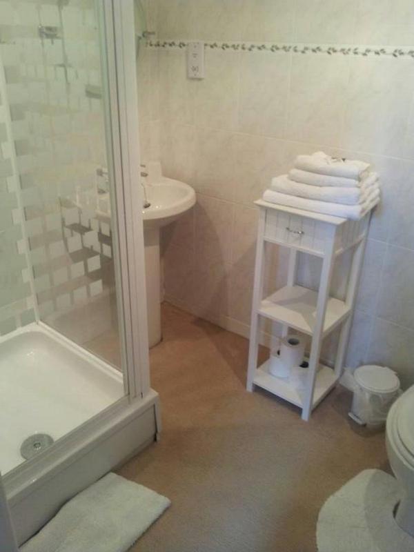 Double Room image 1