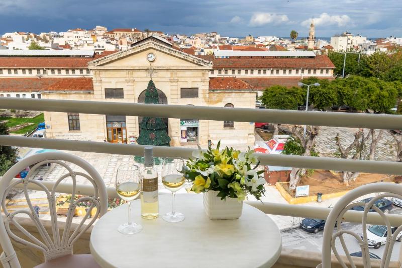 Superior Double or Twin Room with Old Town View image 4