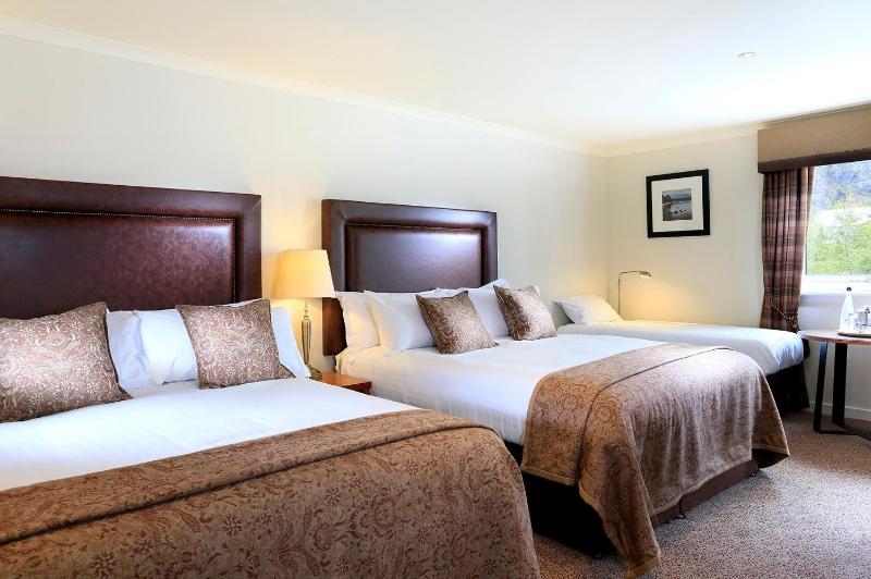Double Room image 4