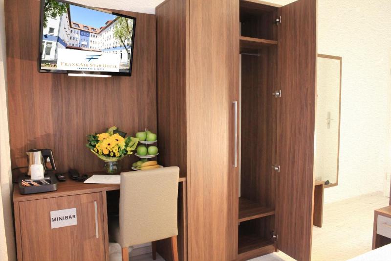 Single Room Comfort image 4