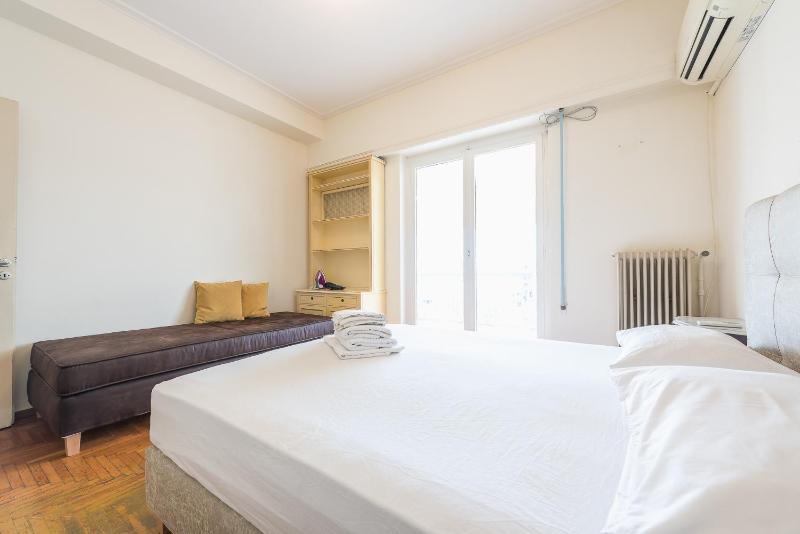Victoria Capitan Apartments - image 13