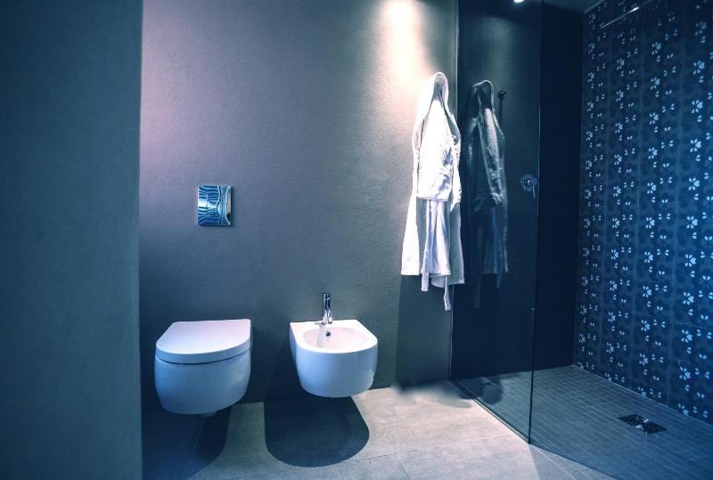 Double Room with Patio image 4