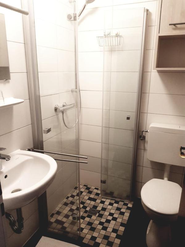 Double or Twin Room image 2