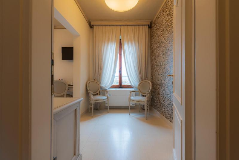 Junior Suite image 4