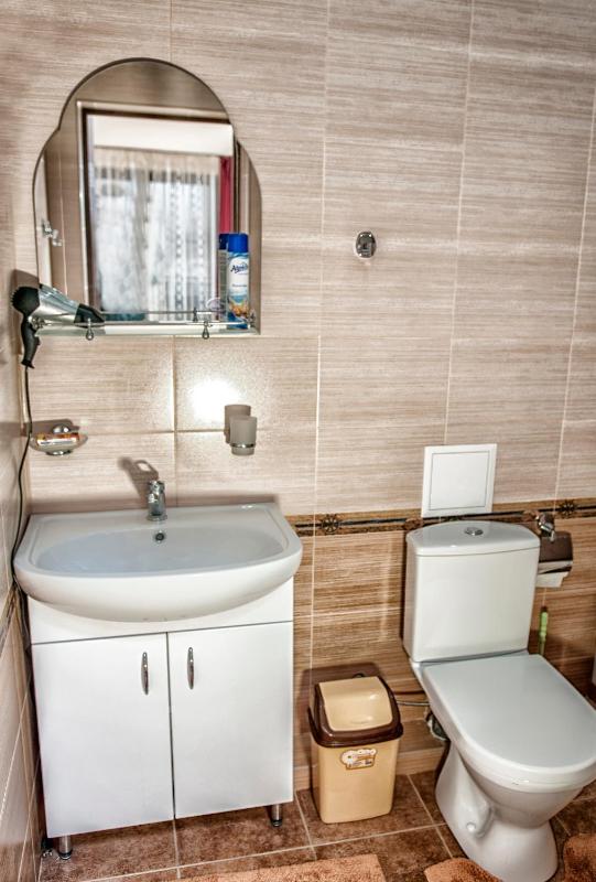 Deluxe Triple Room image 1
