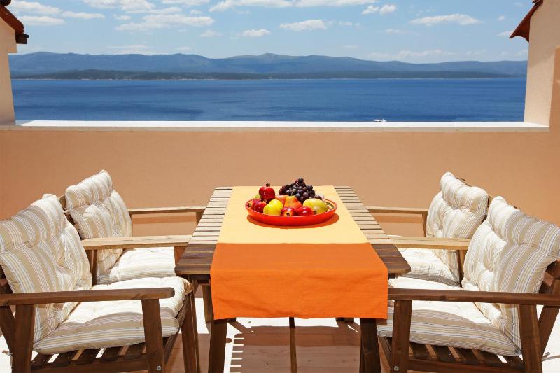 Apartment with Sea View image 4