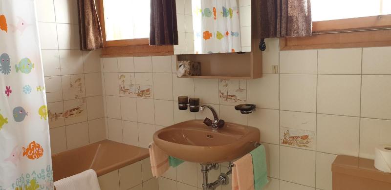 Standard Twin Room image 1