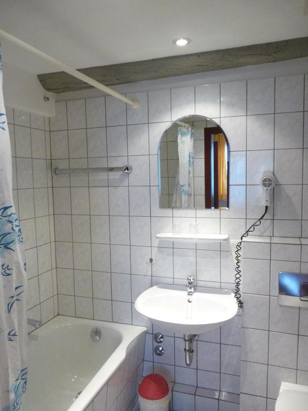 Double Room image 3