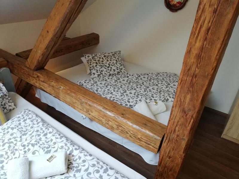 Deluxe Double or Twin Room image 3