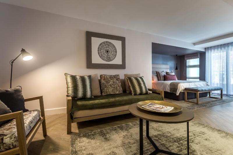 The Junction Boutique Hotel - image 9