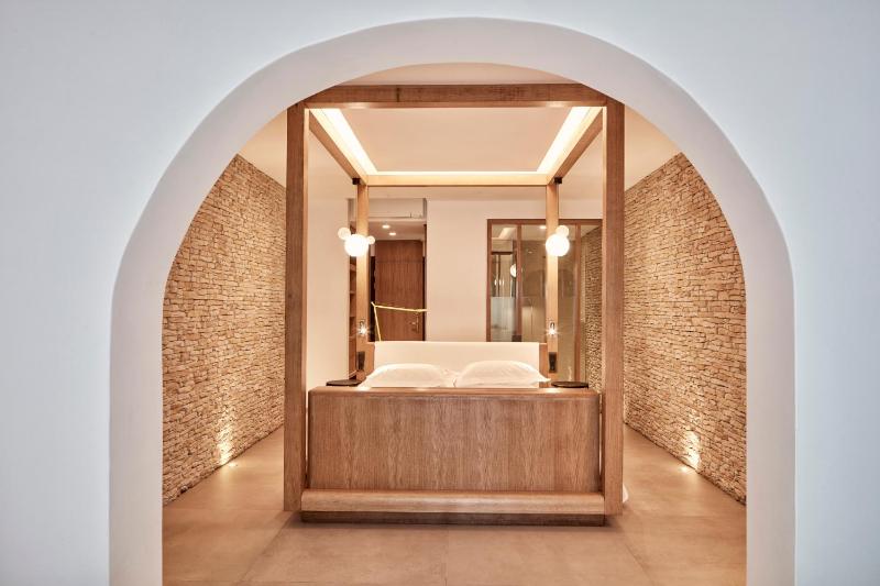 Myconian Naia - Preferred Hotels & Resorts - image 7