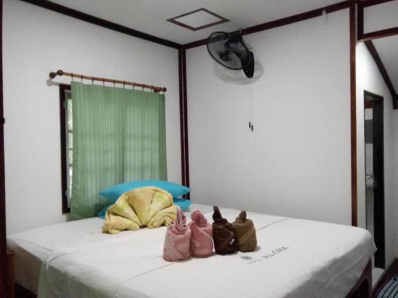 Comon Bungalow HaadChaoPhao - image 1