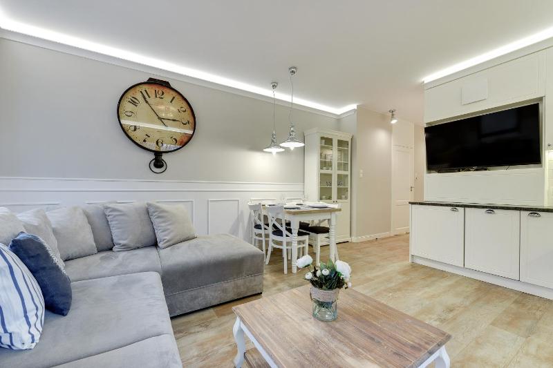 Aquarius - Premium Apartament na zamknietym spokojnym osiedlu w Sopocie by Lion Apartments - image 5